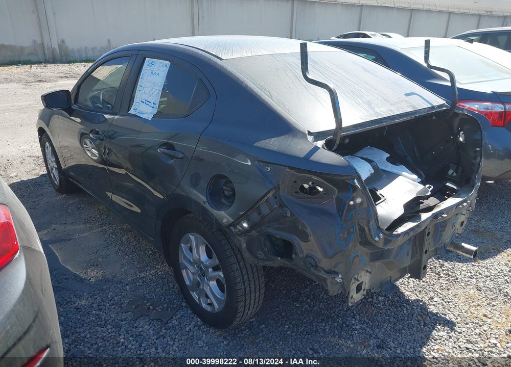 2016 SCION IA VIN: 3MYDLBZV5GY139805