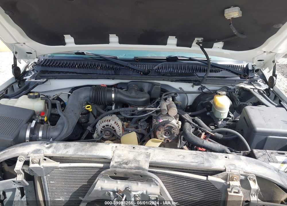 2000 GMC SIERRA 1500 SLE VIN: 1GTEC14W3YZ216885