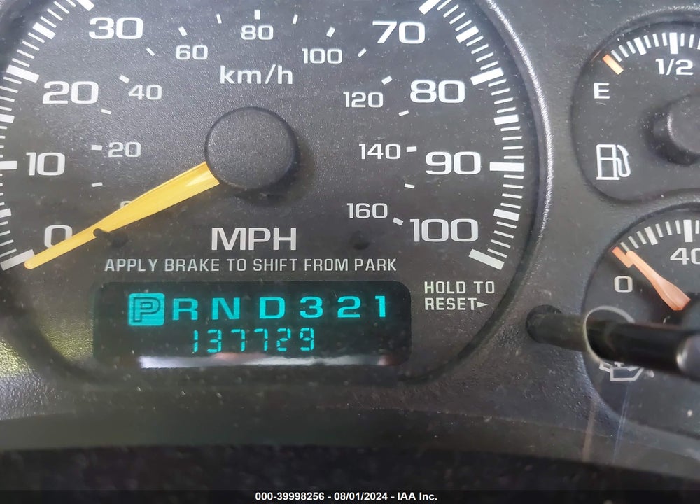2000 GMC SIERRA 1500 SLE VIN: 1GTEC14W3YZ216885