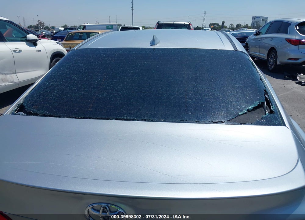 2020 TOYOTA CAMRY SE VIN: 4T1G11AK9LU327121