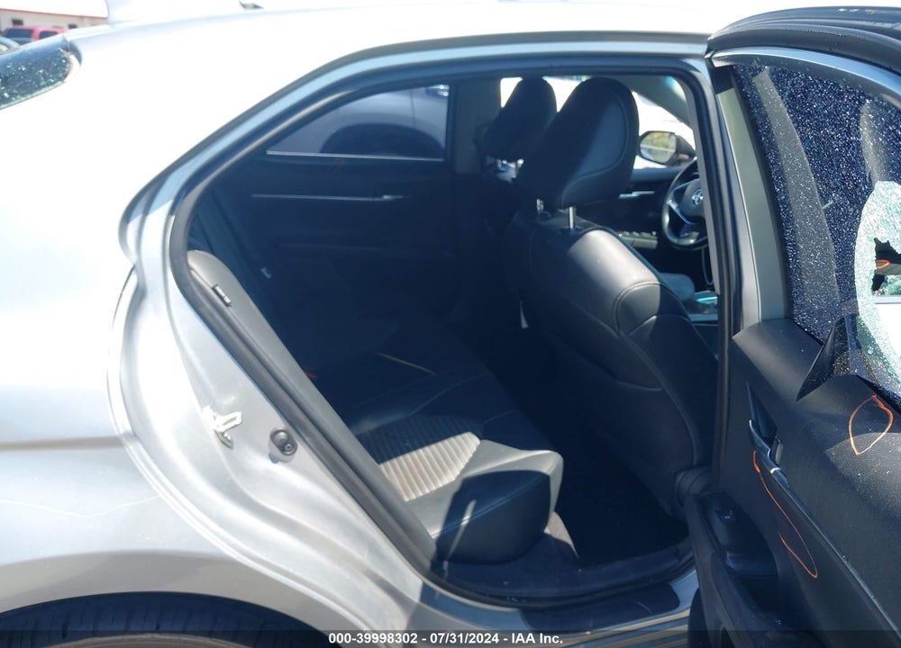 2020 TOYOTA CAMRY SE VIN: 4T1G11AK9LU327121