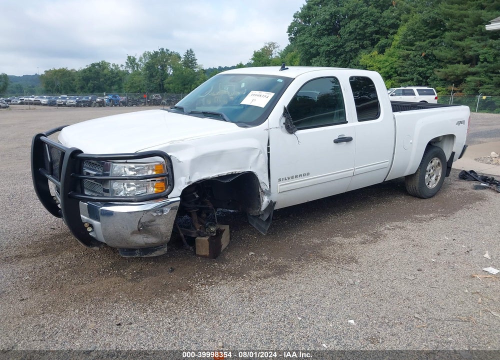 2013 CHEVROLET SILVERADO 1500 LT VIN: 1GCRKSE73DZ356558