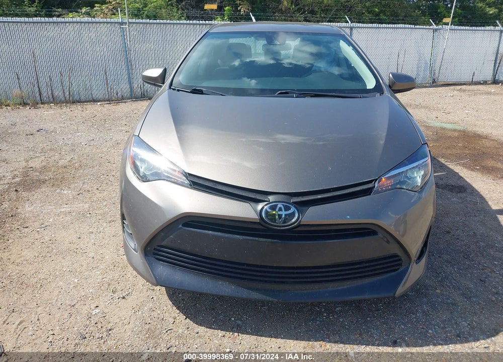 2019 TOYOTA COROLLA LE VIN: 2T1BURHE8KC190222