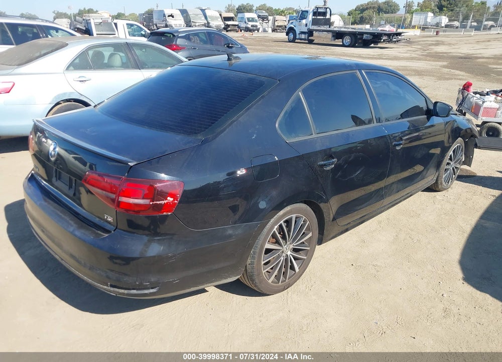 2016 VOLKSWAGEN JETTA 1.8T SPORT VIN: 3VWD17AJ3GM419205