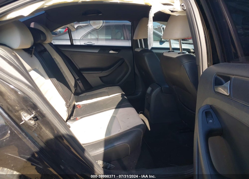 2016 VOLKSWAGEN JETTA 1.8T SPORT VIN: 3VWD17AJ3GM419205
