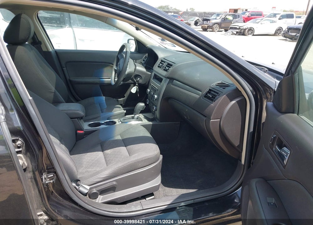 2011 FORD FUSION SE VIN: 3FAHP0HA4BR126074