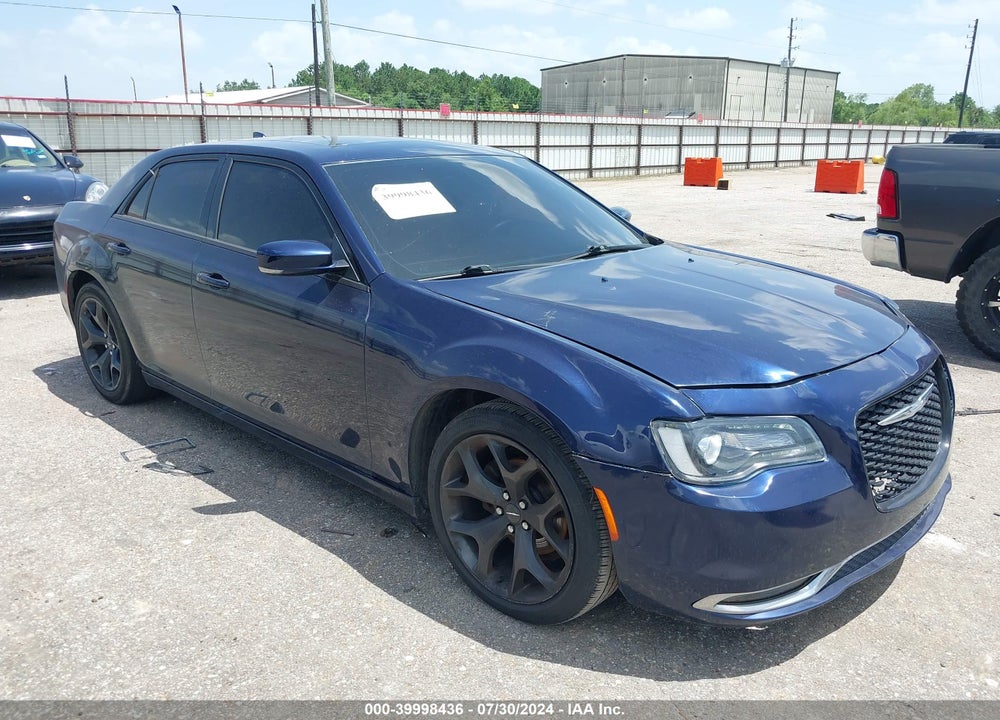 2016 CHRYSLER 300 300S VIN: 2C3CCABG2GH230055