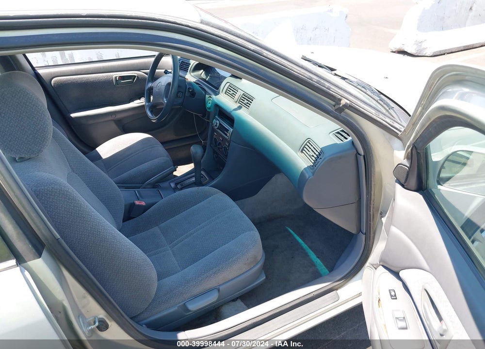 2000 TOYOTA CAMRY CE/LE/XLE VIN: 4T1BG22K6YU625937