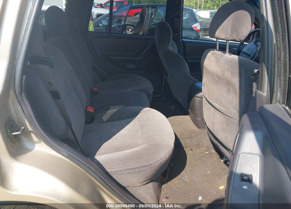 1999 JEEP GRAND CHEROKEE LAREDO VIN: 1J4GW58S9XC558531