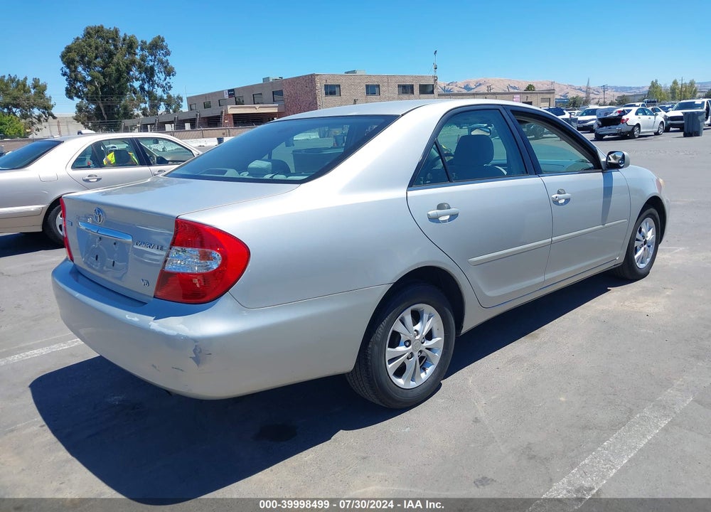 2004 TOYOTA CAMRY LE V6 VIN: 4T1BF30K84U075551
