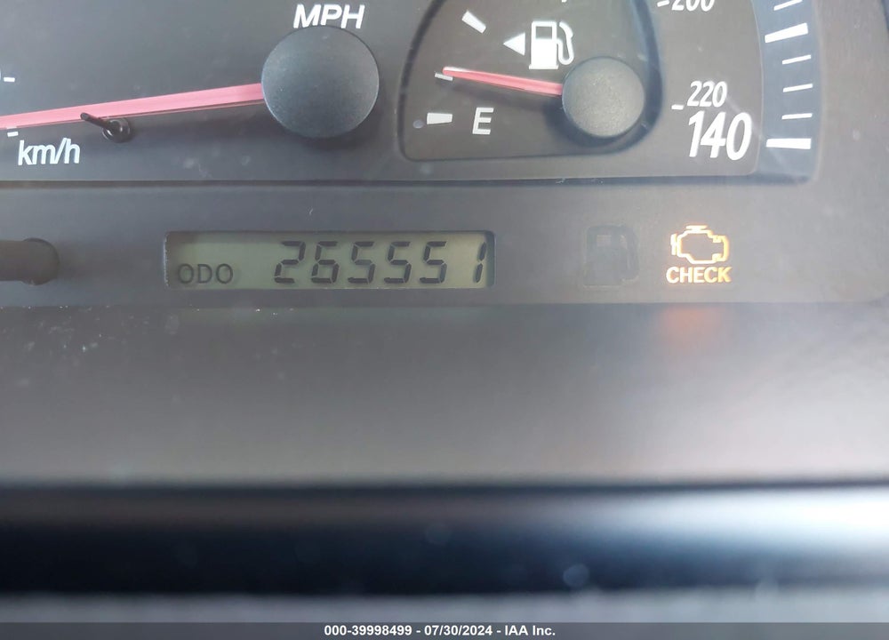 2004 TOYOTA CAMRY LE V6 VIN: 4T1BF30K84U075551
