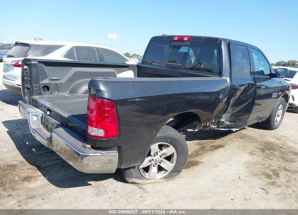2018 RAM 1500 SLT QUAD CAB 4X2 6'4 BOX VIN: 1C6RR6GT7JS126921