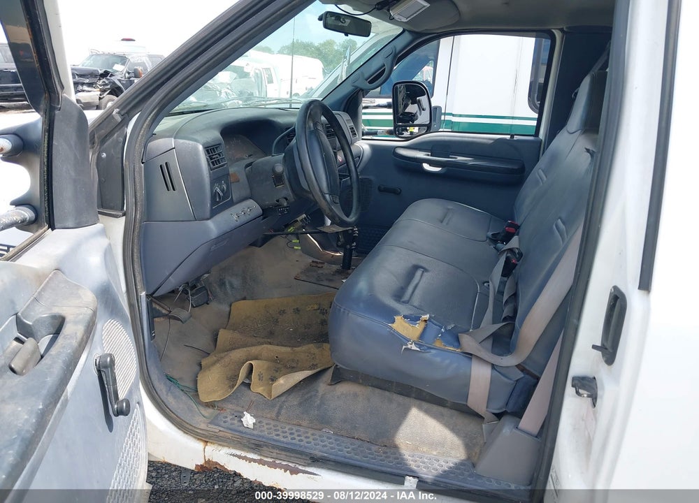 2000 FORD F-350 LARIAT/XL/XLT VIN: 1FDSX34LXYED06529