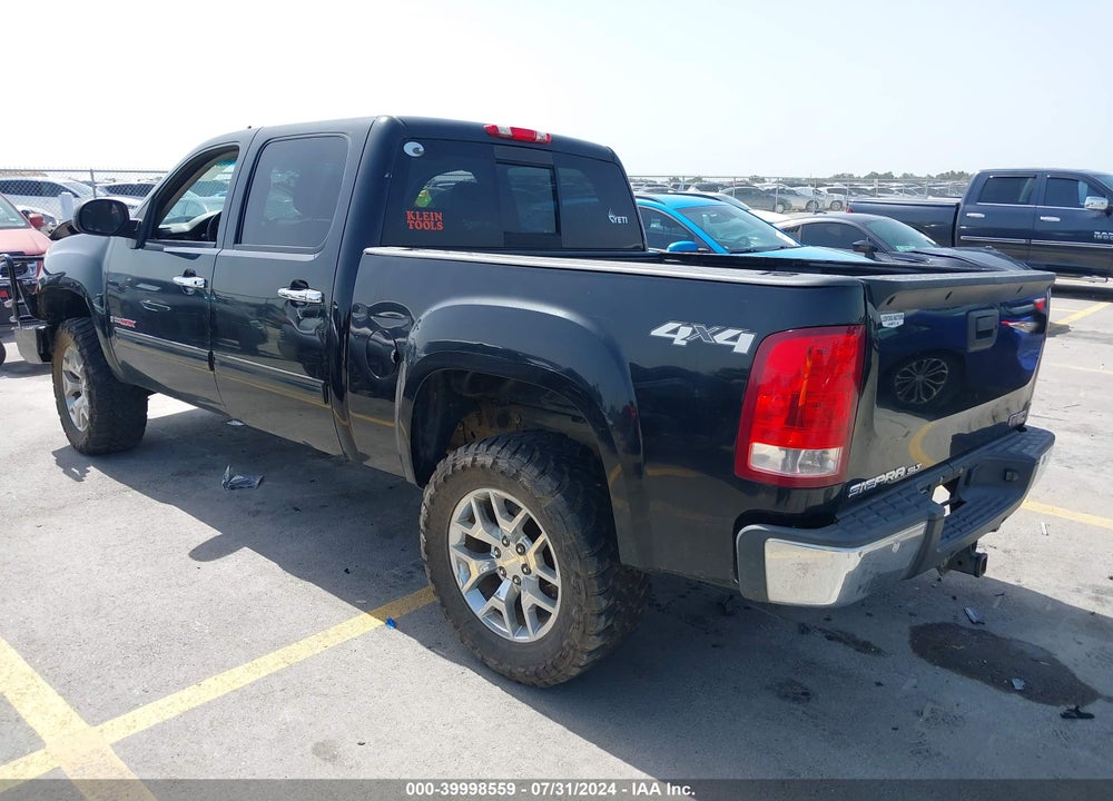 2007 GMC SIERRA 1500 SLT VIN: 3GTEK13Y67G528137
