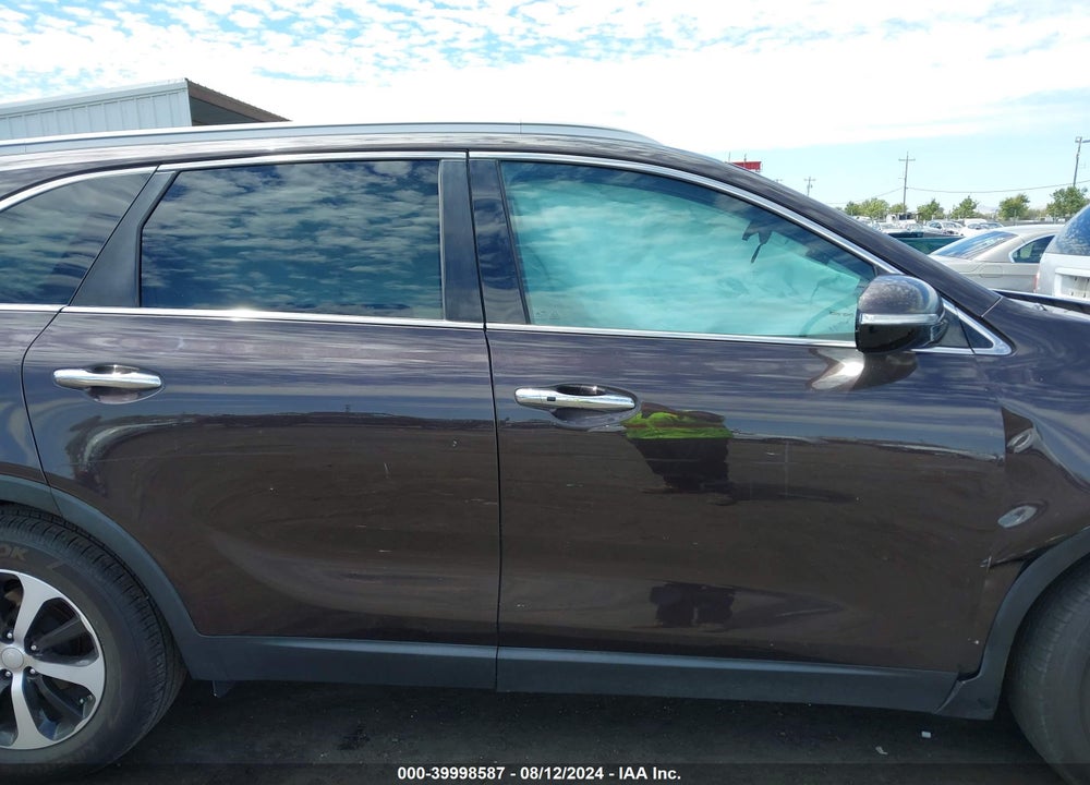 2017 KIA SORENTO 2.0T EX VIN: 5XYPH4A15HG295043