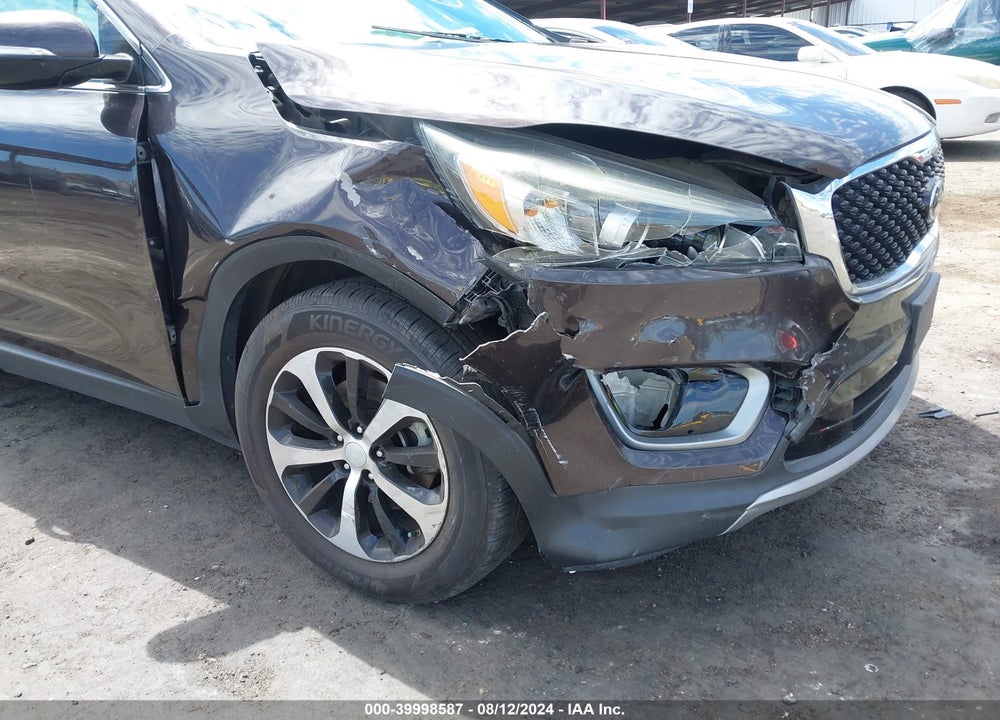 2017 KIA SORENTO 2.0T EX VIN: 5XYPH4A15HG295043