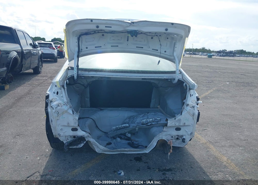 2020 HYUNDAI ELANTRA VALUE EDITION VIN: 5NPD84LF7LH598421