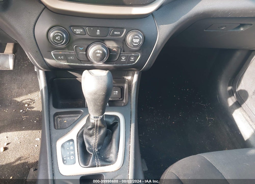 2016 JEEP CHEROKEE LATITUDE VIN: 1C4PJLCB9GW126553