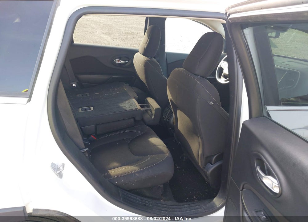 2016 JEEP CHEROKEE LATITUDE VIN: 1C4PJLCB9GW126553
