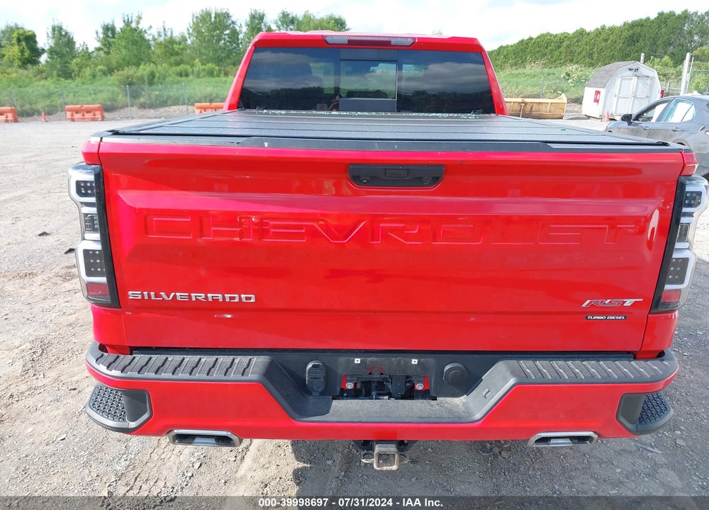 2022 CHEVROLET SILVERADO 1500 4WD STANDARD BED RST VIN: 3GCUDEET5NG505380