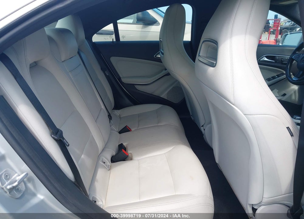 2015 MERCEDES-BENZ CLA 250 4MATIC VIN: WDDSJ4GB6FN236268