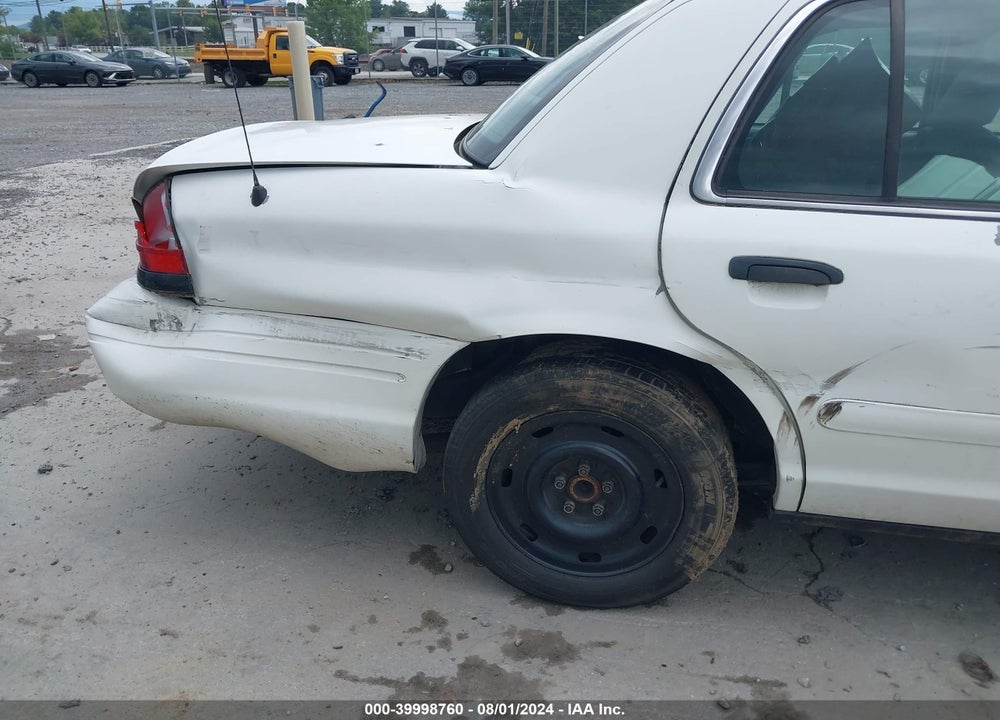 2005 FORD CROWN VICTORIA POLICE VIN: 2FAHP71W85X156750