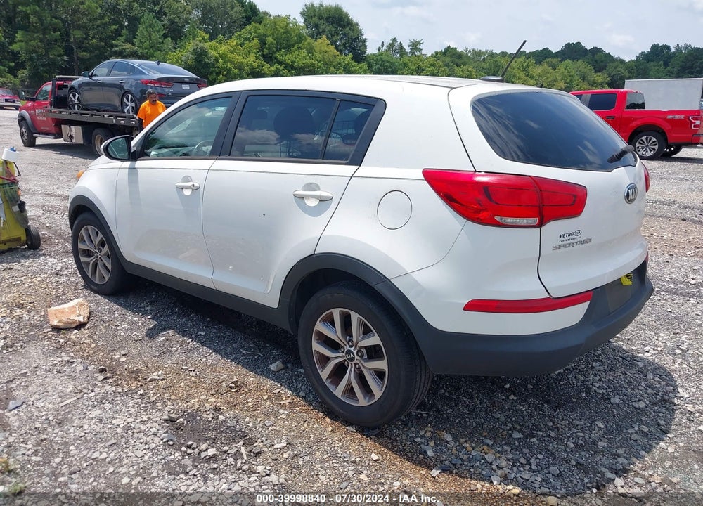 2016 KIA SPORTAGE LX VIN: KNDPB3AC9G7813941