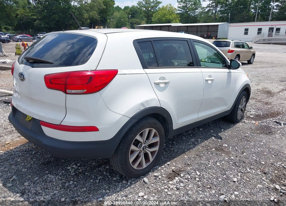 2016 KIA SPORTAGE LX VIN: KNDPB3AC9G7813941