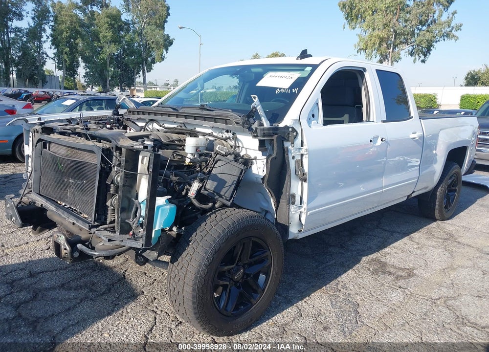 2018 CHEVROLET SILVERADO 1500 LT VIN: 1GCRCREH4JZ119958