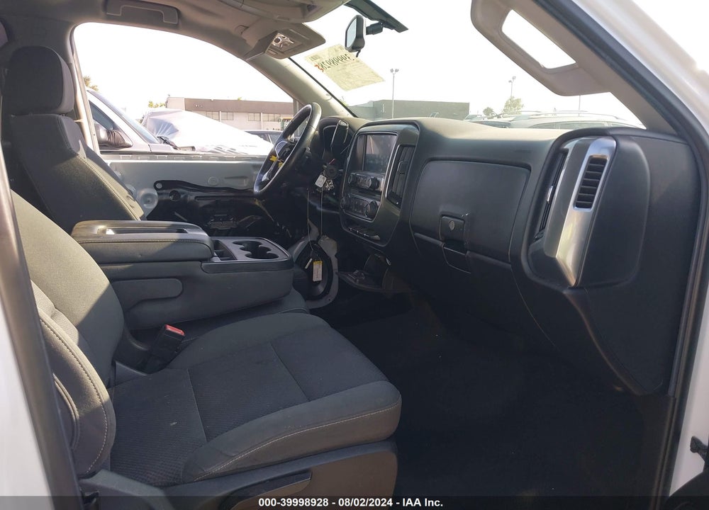 2018 CHEVROLET SILVERADO 1500 LT VIN: 1GCRCREH4JZ119958