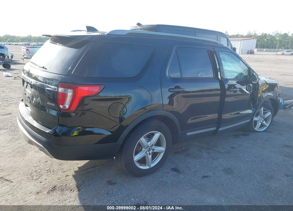 2017 FORD EXPLORER XLT VIN: 1FM5K8D86HGC98521