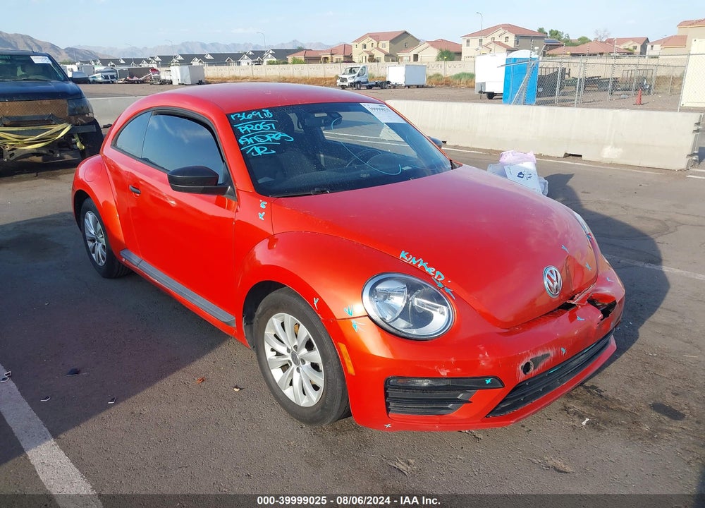 2017 VOLKSWAGEN BEETLE #PINKBEETLE/1.8T CLASSIC/1.8T S VIN: 3VWF17AT2HM627989