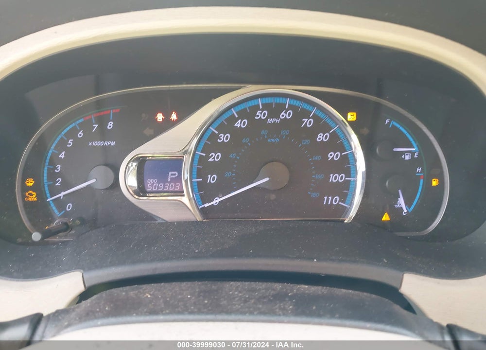 2011 TOYOTA SIENNA XLE V6 VIN: 5TDYK3DCXBS161152