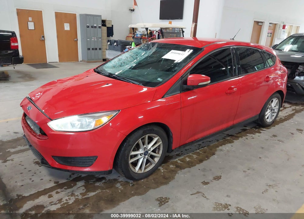 2015 FORD FOCUS SE VIN: 1FADP3K21FL265102