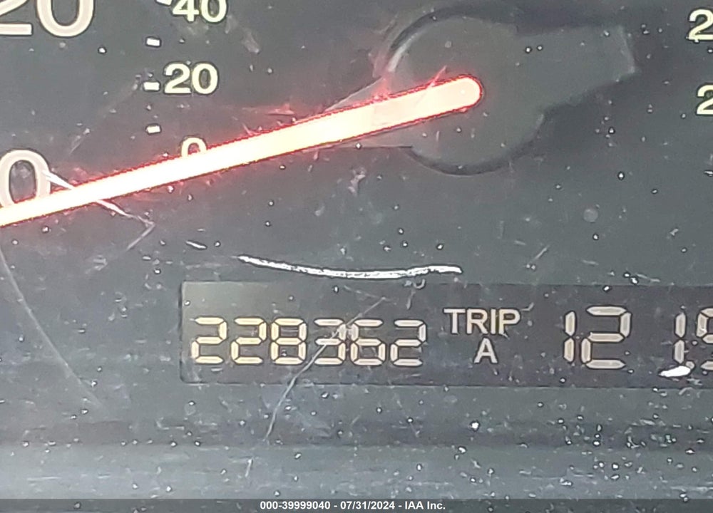2004 HONDA ACCORD VIN: 1HGCM568X4A001766