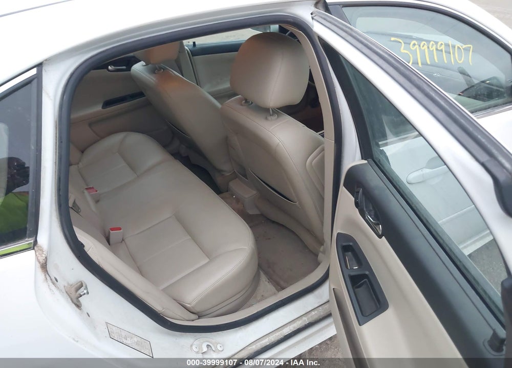 2011 CHEVROLET IMPALA LT VIN: 2G1WG5EKXB1263271