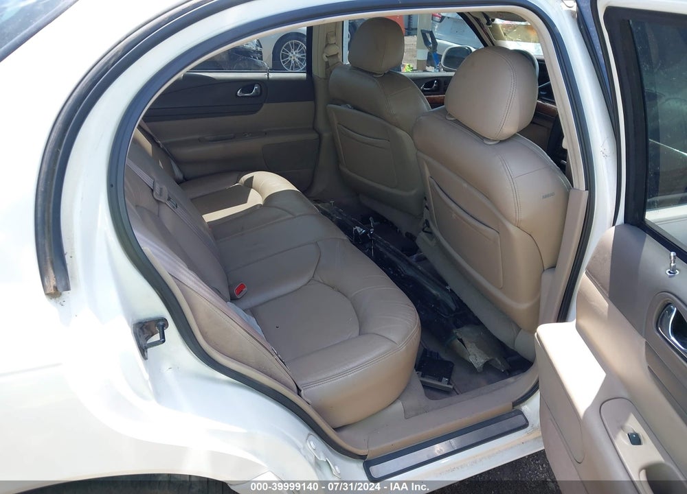 2000 LINCOLN CONTINENTAL VIN: 1LNHM97V1YY829486