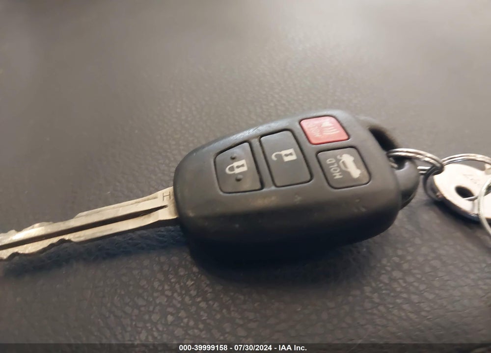 2015 TOYOTA COROLLA S PLUS VIN: 2T1BURHE5FC320592