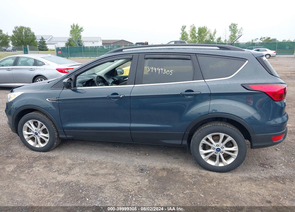 2019 FORD ESCAPE SEL VIN: 1FMCU9HD2KUC30370