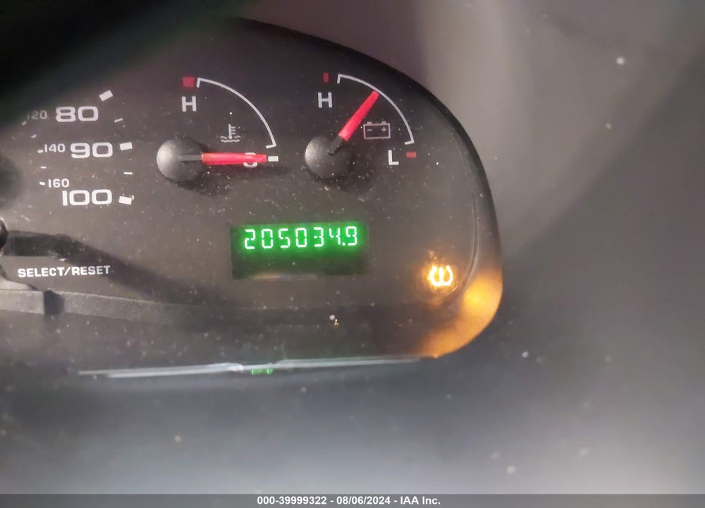 2008 FORD E-350 SUPER DUTY XL/XLT VIN: 1FBNE31L98DB39649