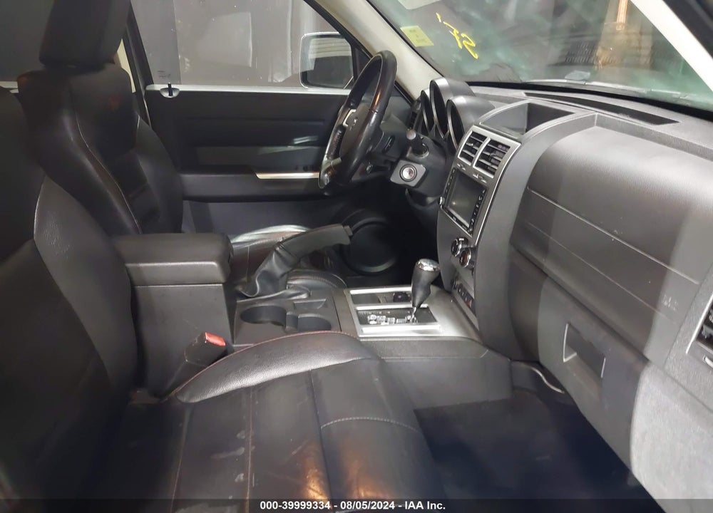 2007 DODGE NITRO SLT/RT VIN: 1D8GU58627W731269