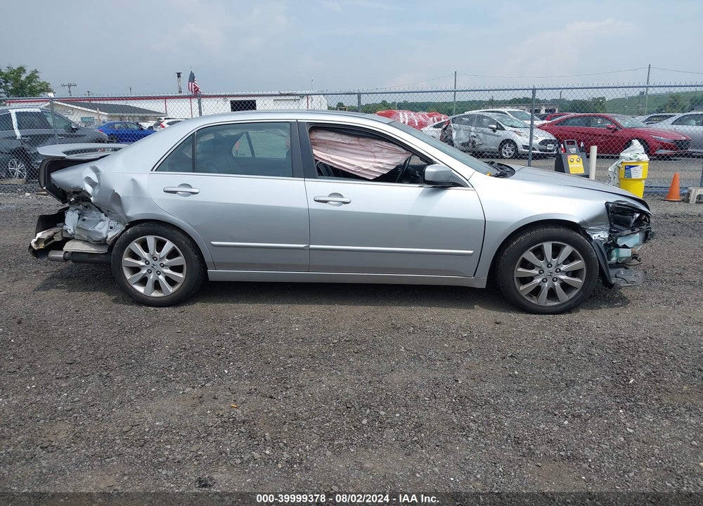 2007 HONDA ACCORD VIN: 1HGCM66517A088831