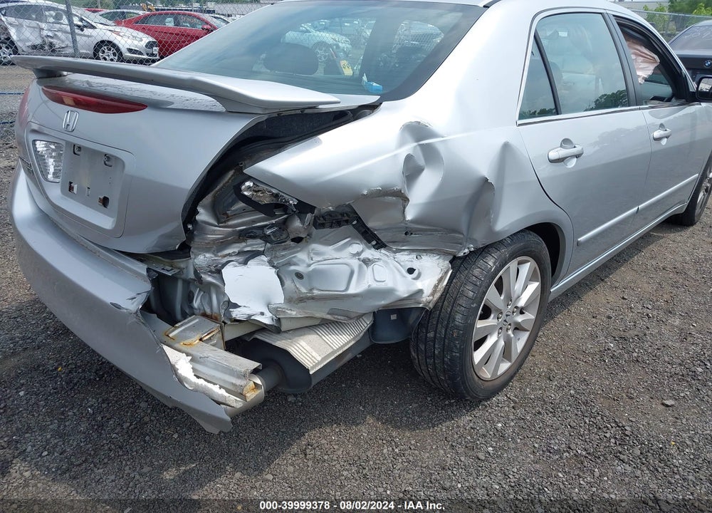 2007 HONDA ACCORD VIN: 1HGCM66517A088831