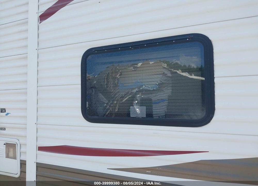 2010 KEYSTONE HORNET 31 RBDS VIN: 4YDT31R24A7204420