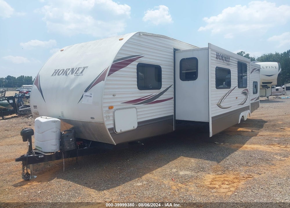2010 KEYSTONE HORNET 31 RBDS VIN: 4YDT31R24A7204420