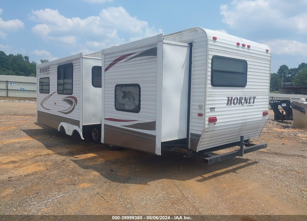 2010 KEYSTONE HORNET 31 RBDS VIN: 4YDT31R24A7204420