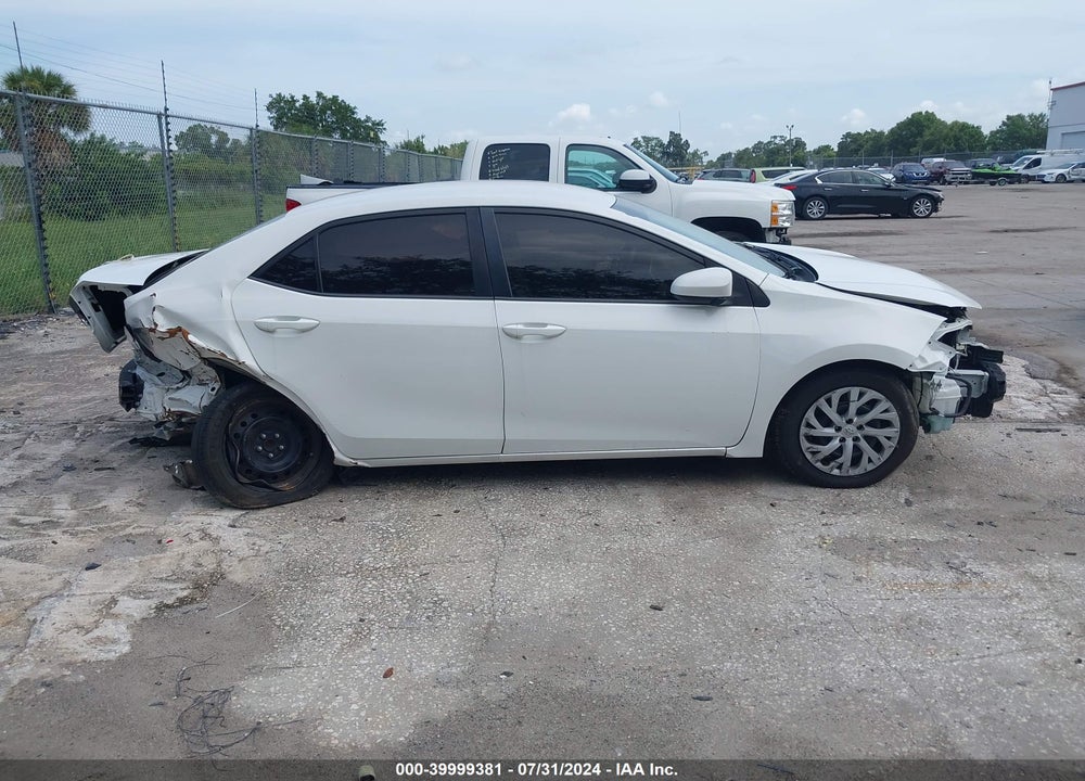 2018 TOYOTA COROLLA LE VIN: 5YFBURHEXJP804489
