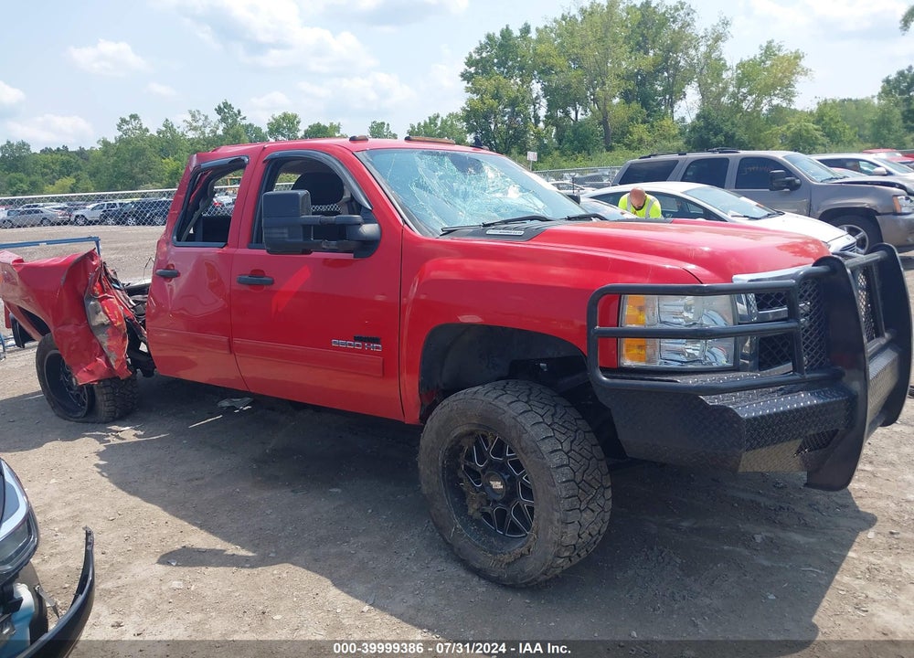 2014 CHEVROLET SILVERADO 2500HD LT VIN: 1GC1KXC83EF114099