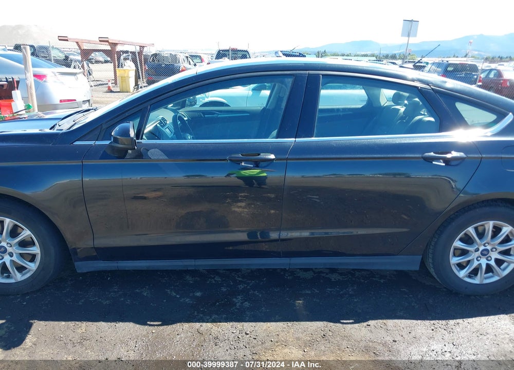 2015 FORD FUSION S VIN: 3FA6P0G79FR246097