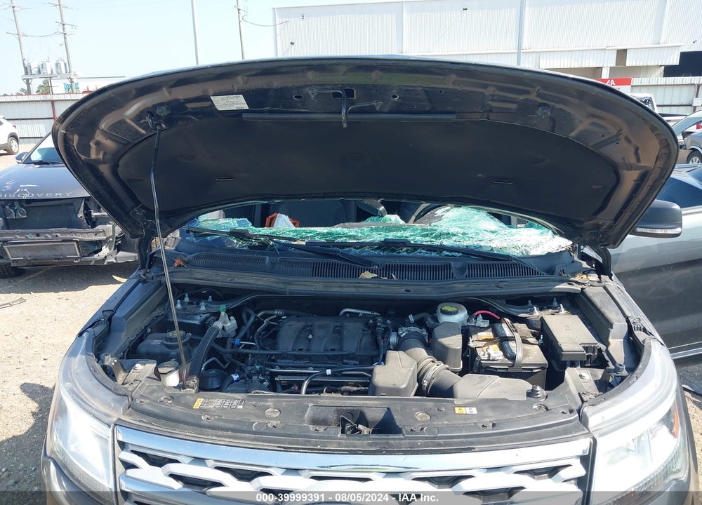2019 FORD EXPLORER XLT VIN: 1FM5K7D82KGB25693